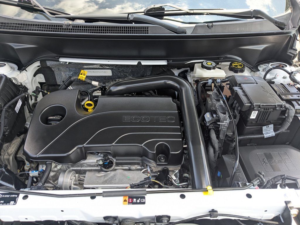 Used 2024 Summit White Chevrolet RS image 31