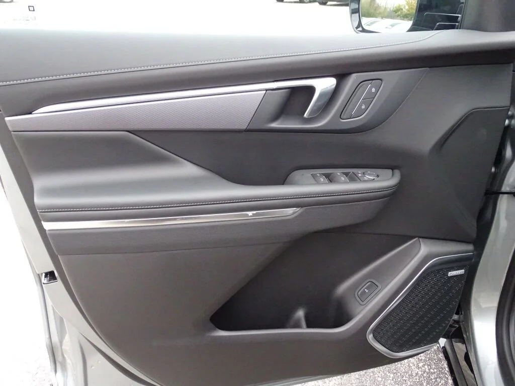 2025 Buick Enclave Sport Touring - Photo 20