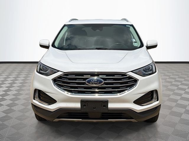 Certified Used 2022 White Ford SEL image 2