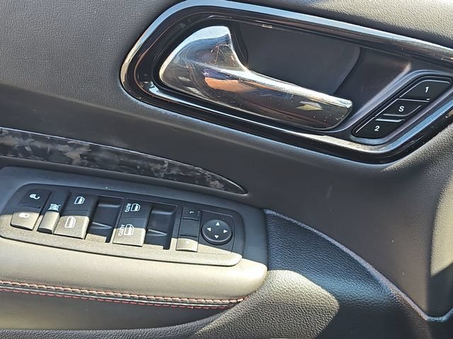 Used 2025  Dodge R/T Premium image 26