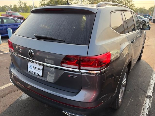 Used 2022 Platinum Gray Metallic Volkswagen 2.0T SE w/Technology image 2