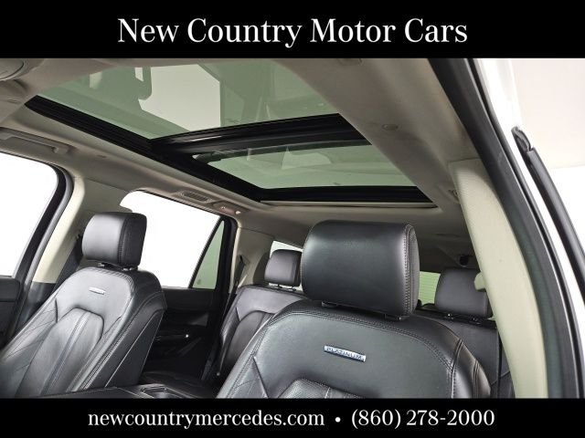 Used 2019 White Ford Platinum image 12