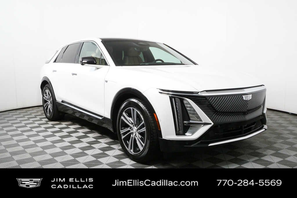 2024 Cadillac Lyriq Luxury 3 AWD's photo