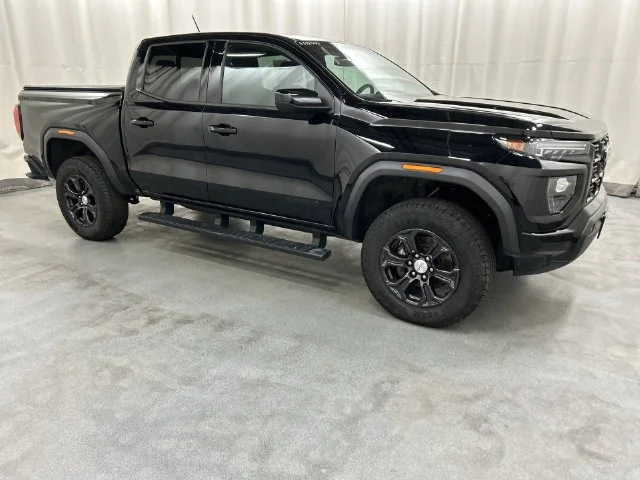 2024 GMC Canyon