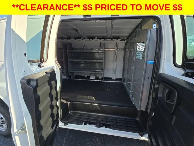 2025 Chevrolet Express Cargo Work Van - Photo 29