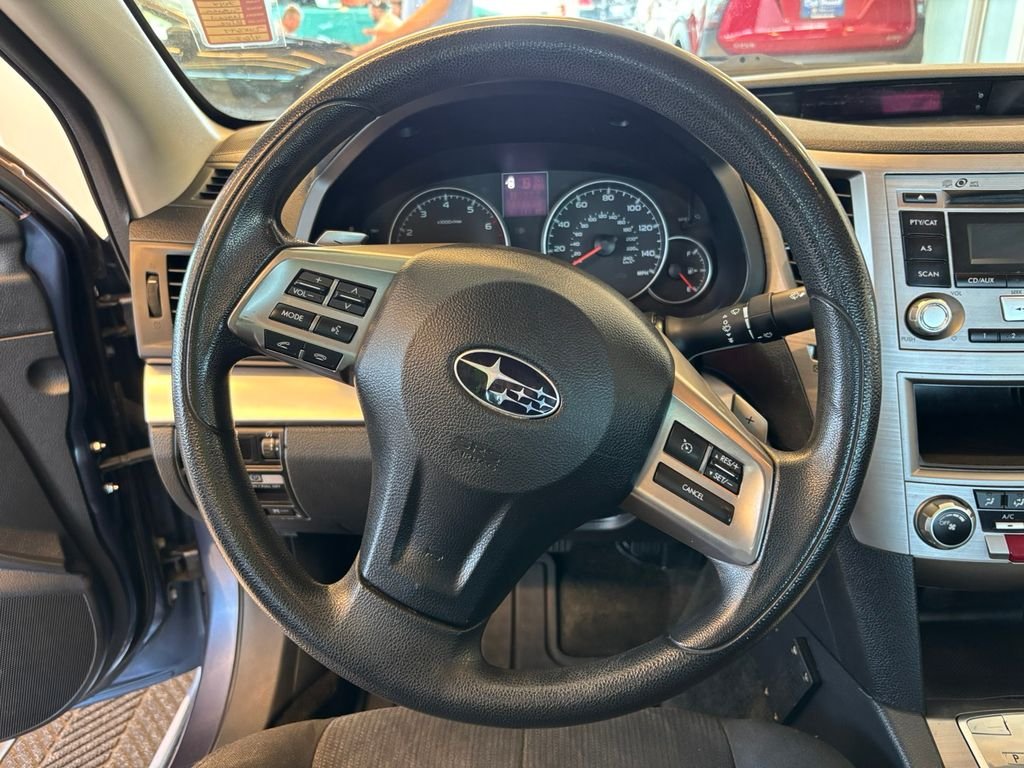 Used 2014 Blue Subaru 2.5i image 16