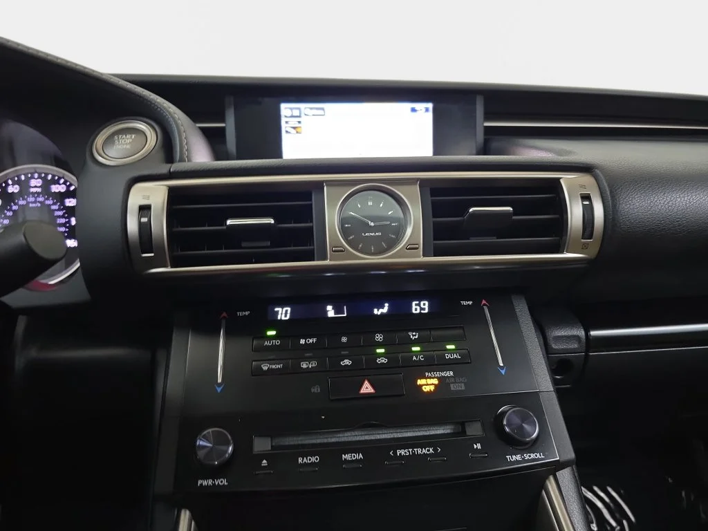 Used 2014 Blue Lexus 350 image 22