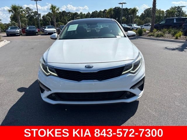 Used 2019 White Kia S image 1