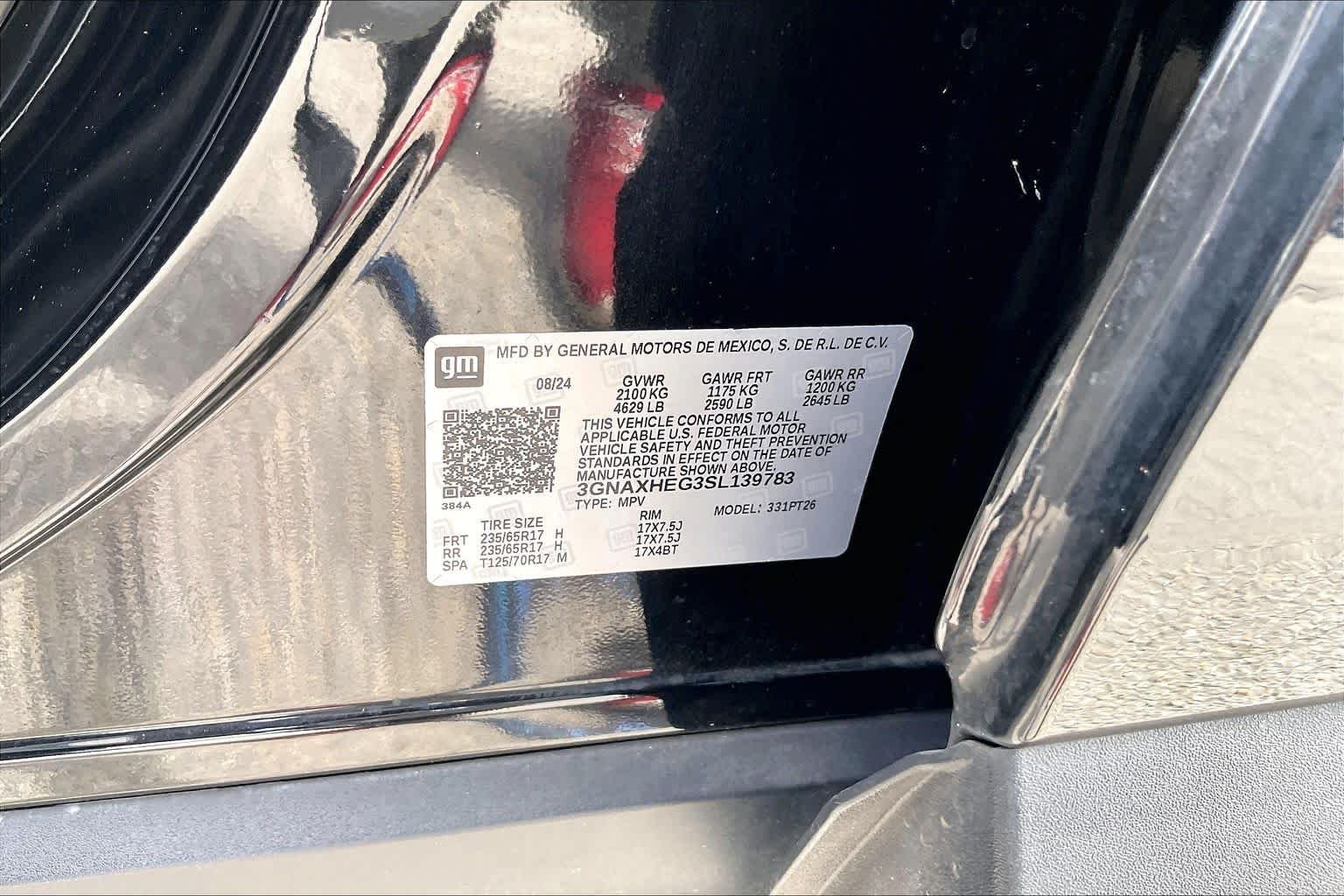 Used 2025 Mosaic Black Metallic Chevrolet FWD LT image 34