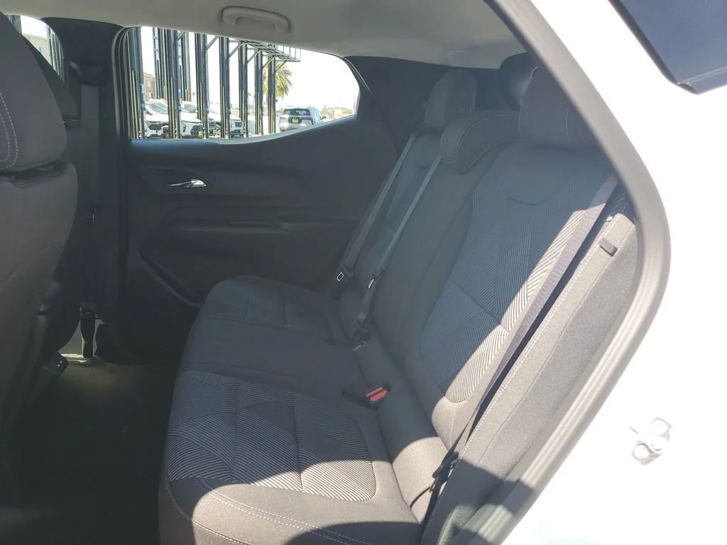 2027 Chevrolet Bolt LT - Photo 13