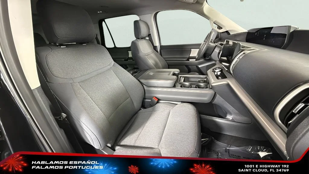 Used 2025  Ford Active image 36