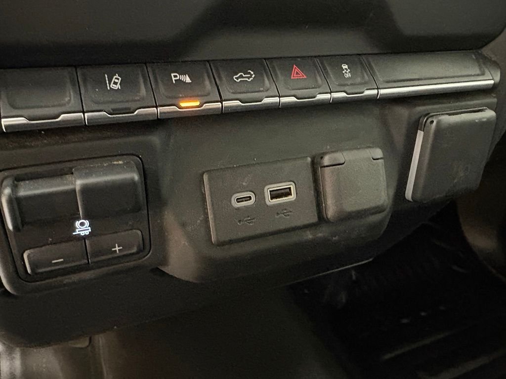 Used 2024 White Chevrolet Work Truck image 40