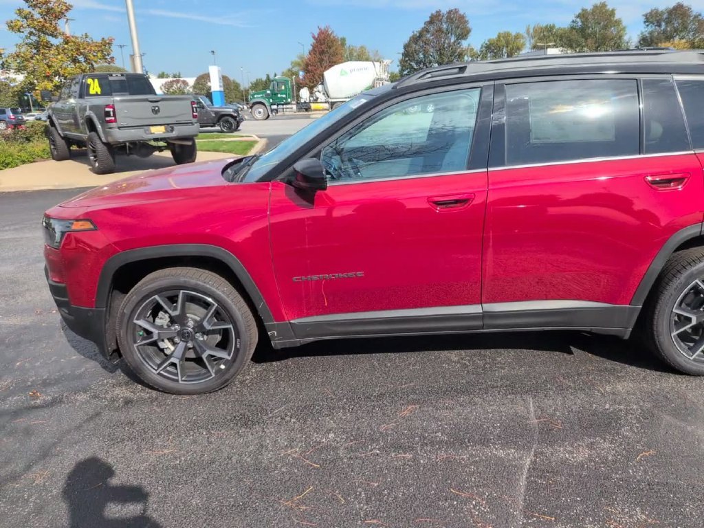 New 2026 Red Hot Pearl-Coat Exterior Paint Jeep Overland image 11