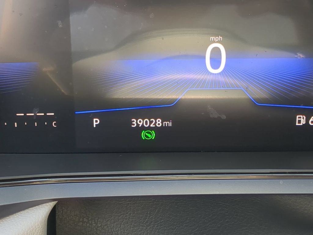Certified Used 2023 Gray Volkswagen 1.5T SE image 34