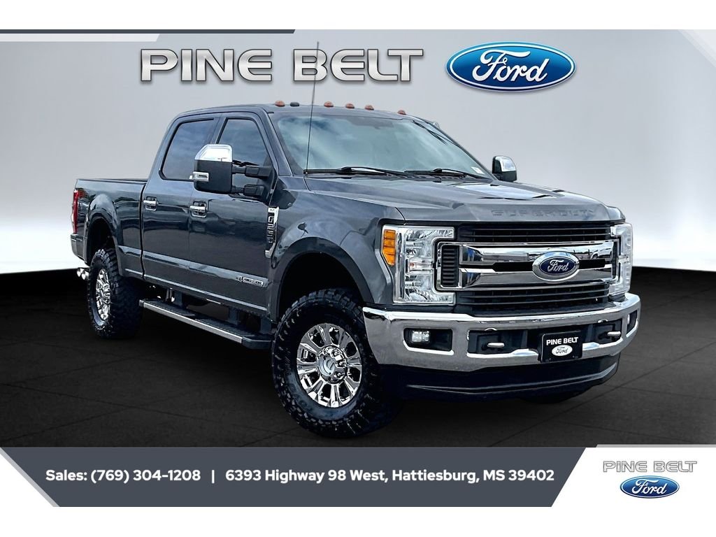 2017 Ford F-250 Super Duty XLT