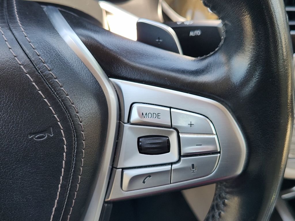 Used 2018 Black BMW 740i xDrive image 30