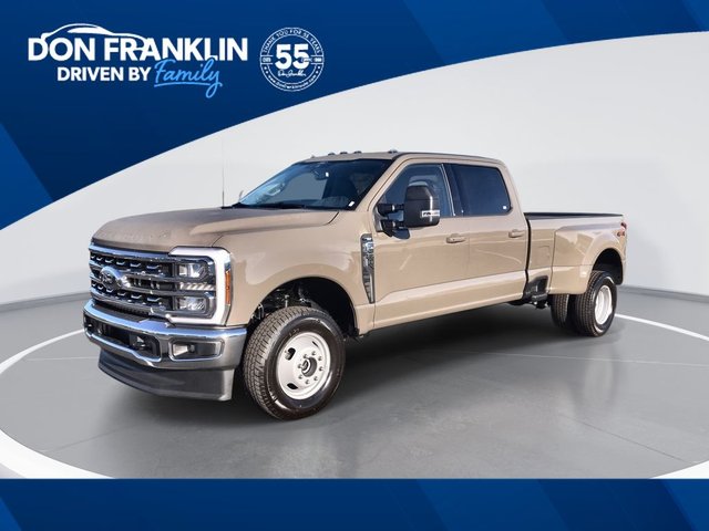 2026 Ford Super Duty F-350® XLT