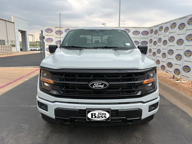 New 2026 Avalanche Ford XLT image 3