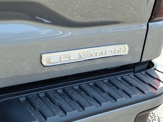 New 2026 Sterling Metallic GMC Elevation image 24