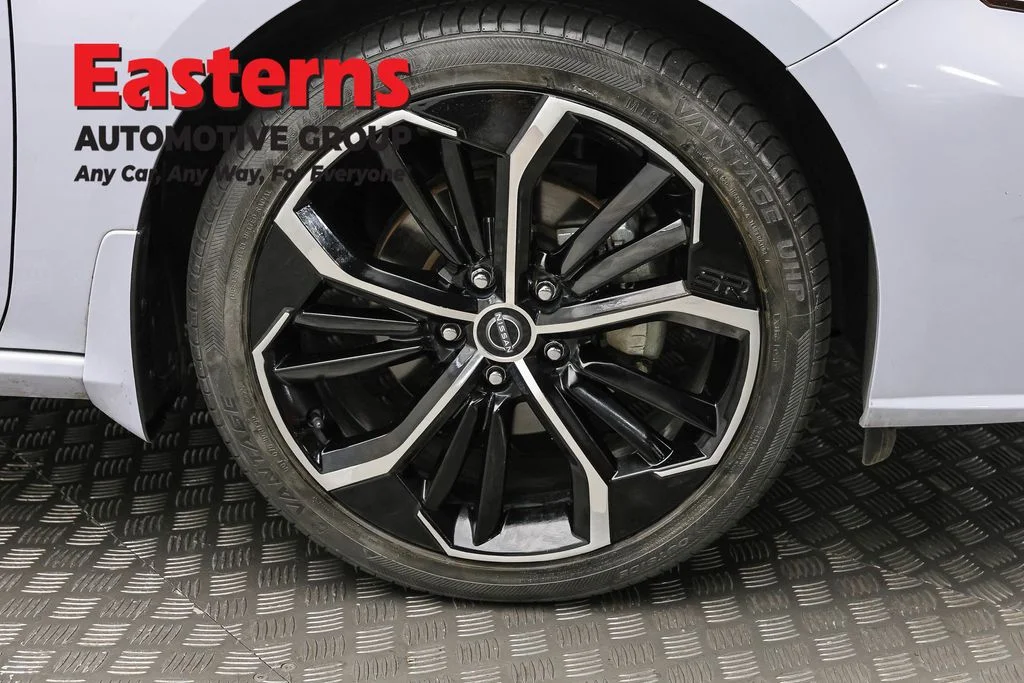 Used 2025 Gray Nissan 2.5 SR image 31
