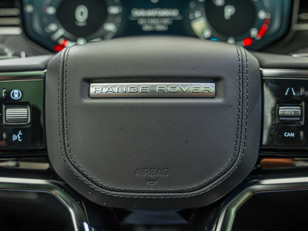 Used 2026 Santorini Black Land Rover SE image 20