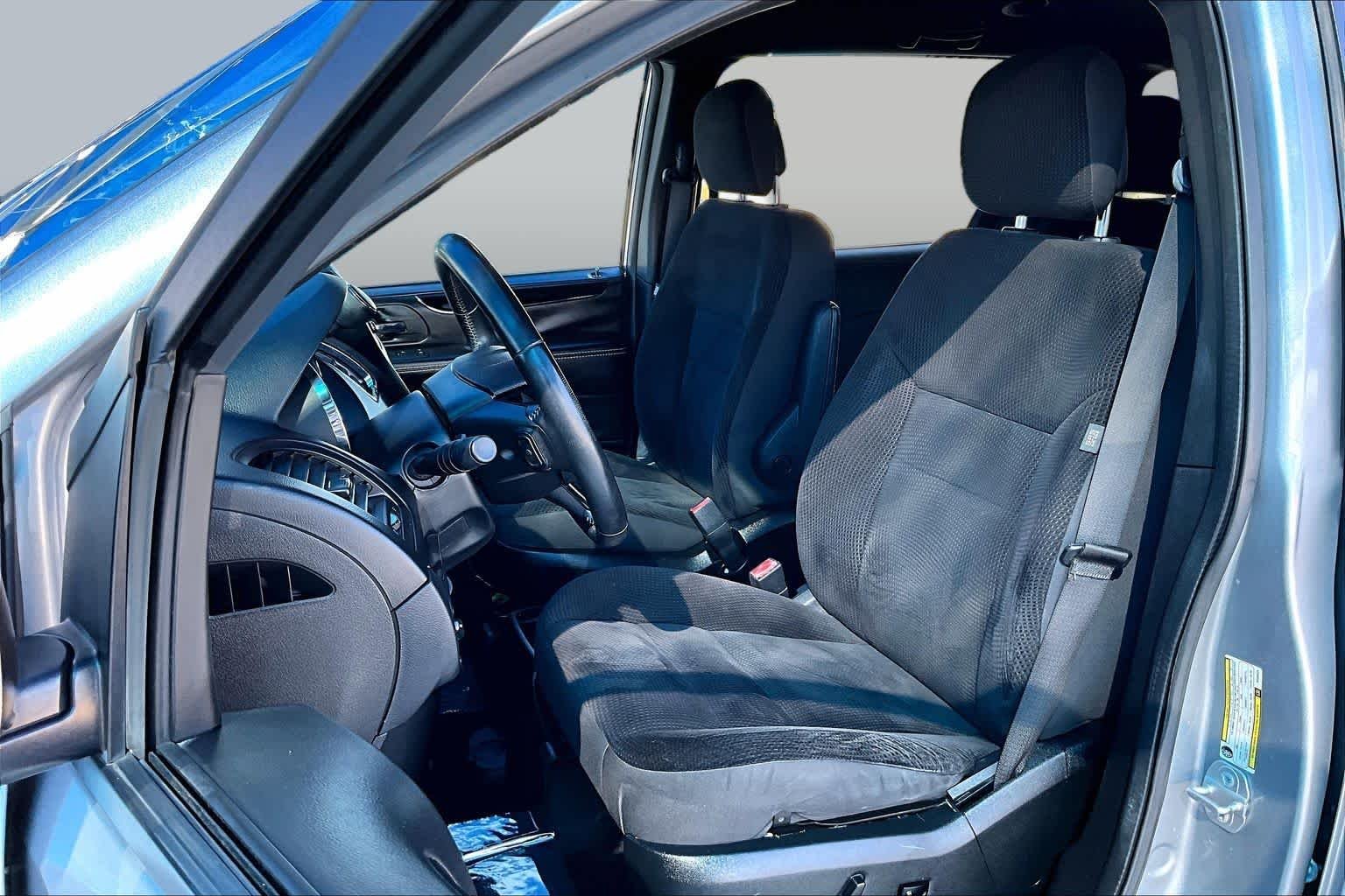 Pre-Owned 2019 Dodge Grand Caravan SE Plus