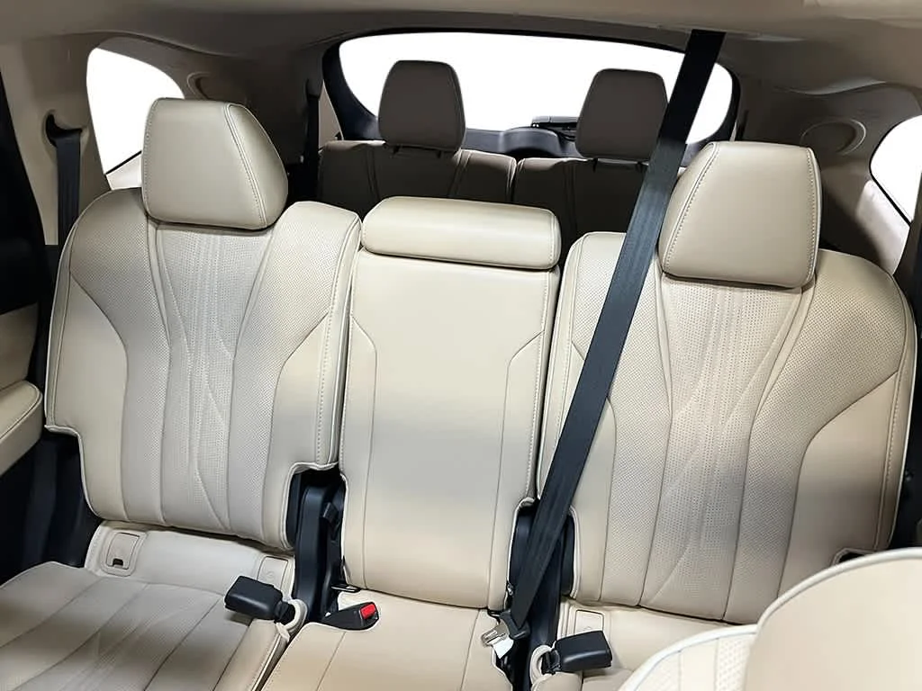 New 2026 Platinum White Pearl Acura w/Advance Package image 30