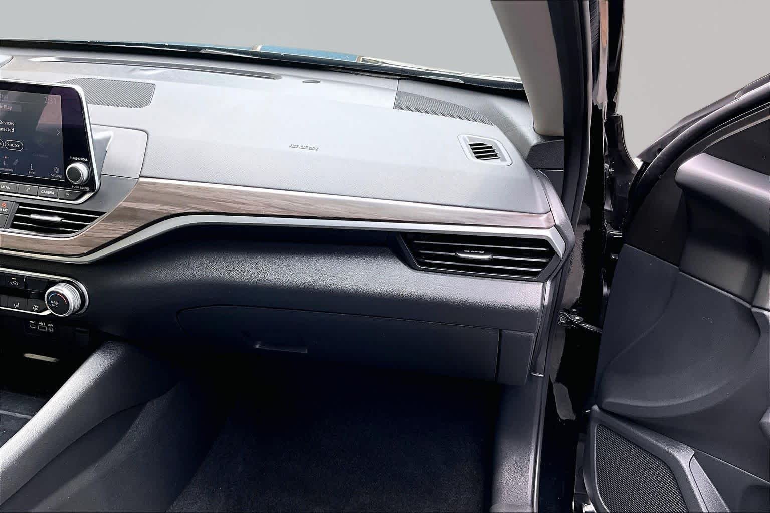 2024 Nissan Altima SV - Photo 19