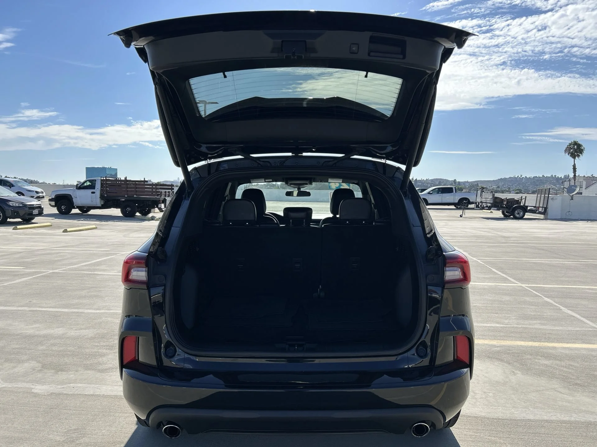 Used 2024 Agate Black Metallic Ford ST-Line image 19