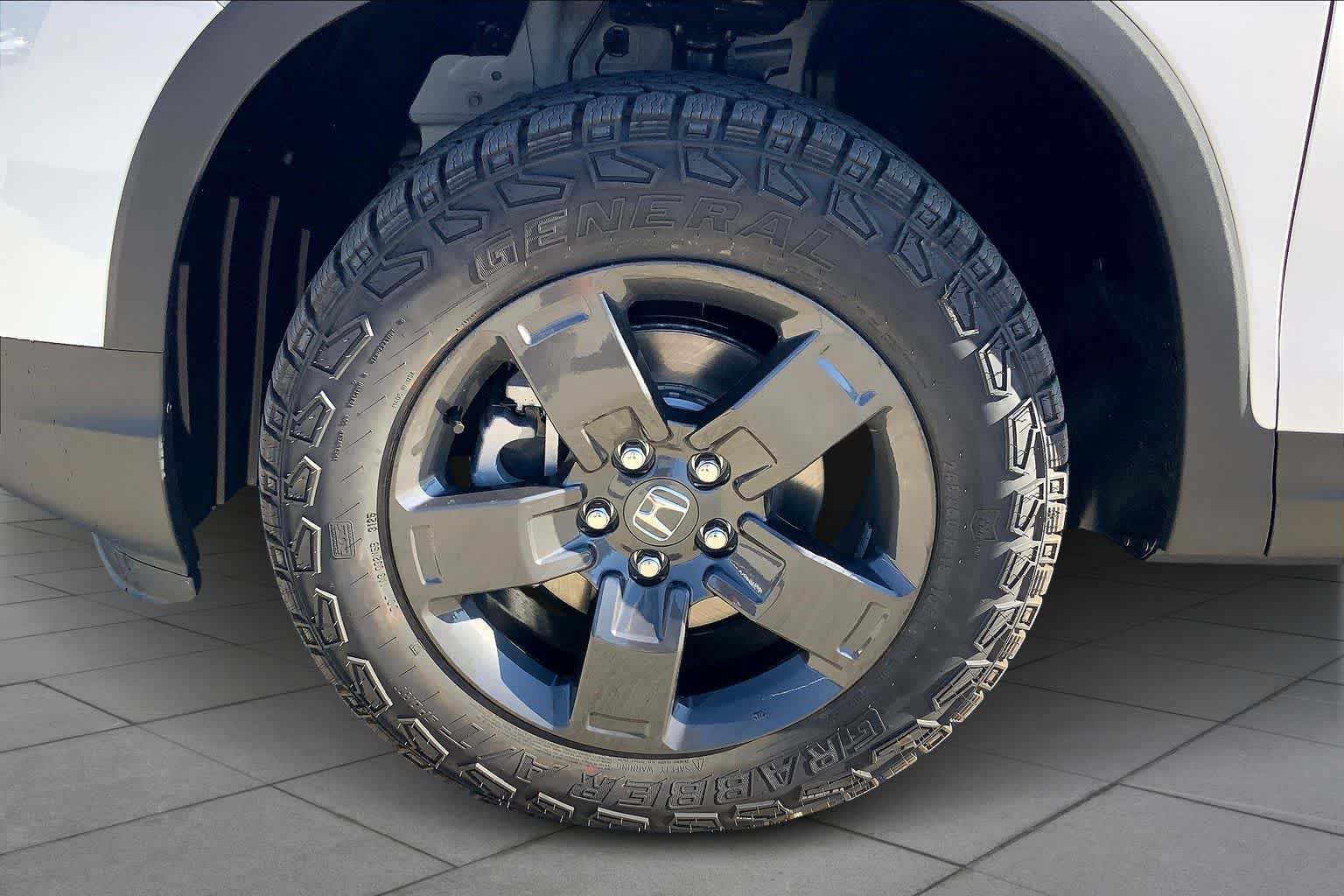 New 2026 Platinum White Pearl Honda TrailSport image 12