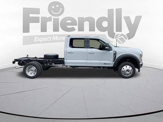 New 2026 Avalanche Gray Ford F-450® LARIAT® image 38