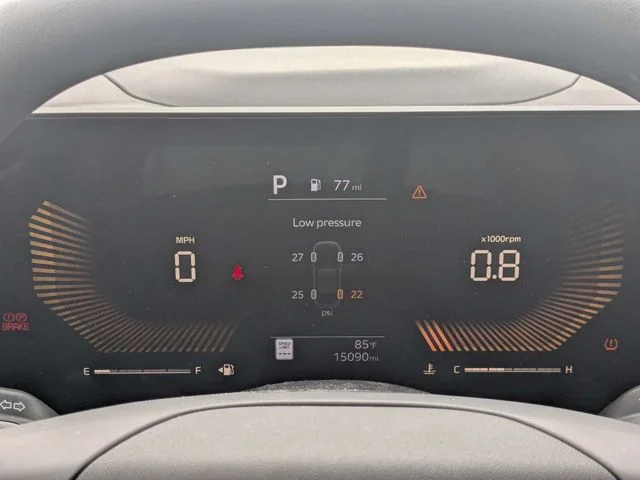 Used 2025 Gray Kia LXS image 27