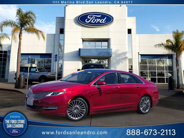 2013 Lincoln MKZ Hybrid's photo