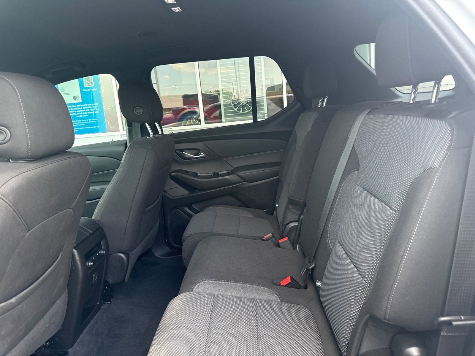 Used 2023 Summit White Chevrolet LT Cloth image 17