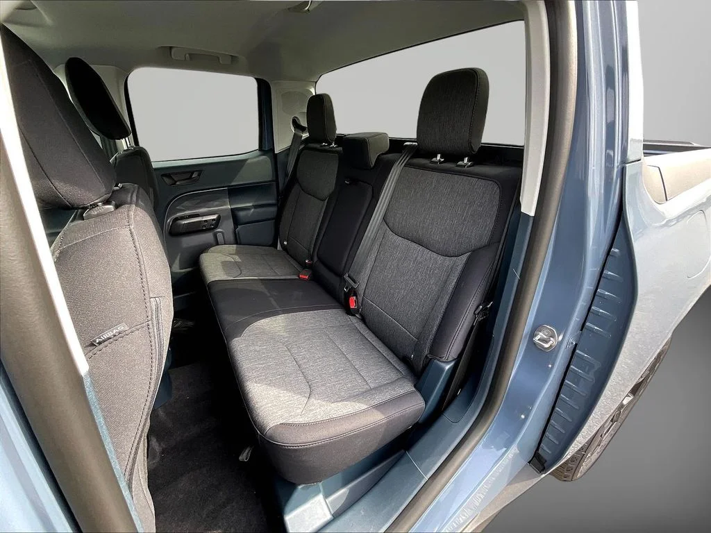 New 2025 Azure Gray Metallic Tri-Coat Ford XLT image 14