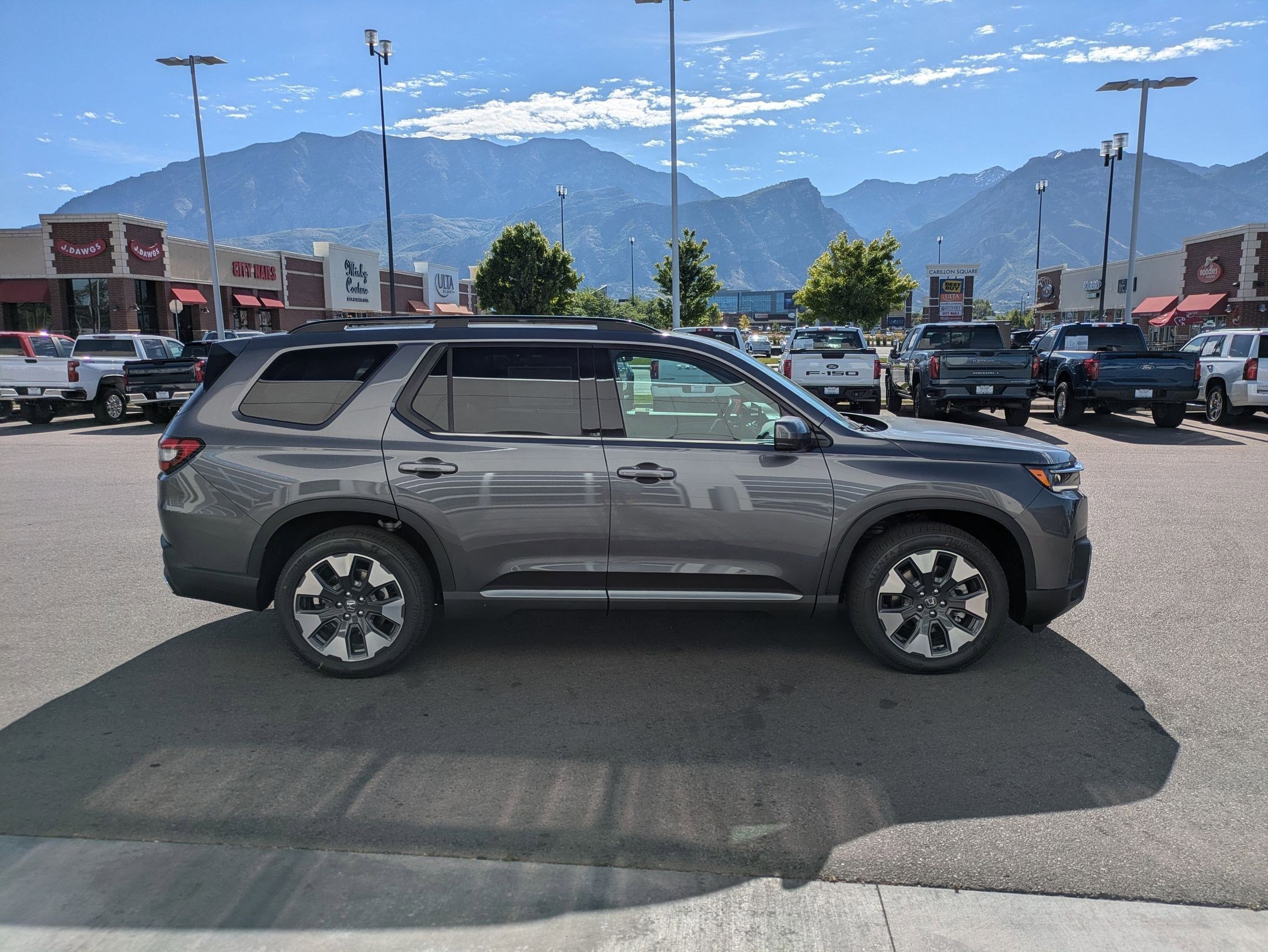 New 2026 Modern Steel Metallic Honda Touring image 2