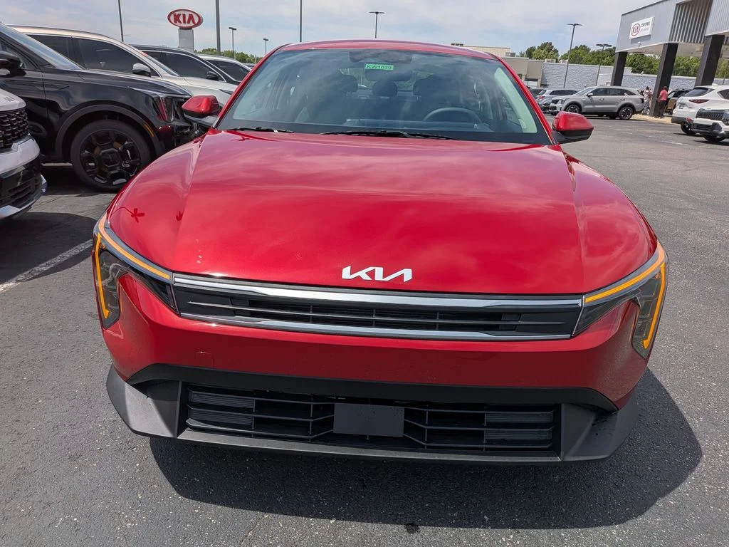 New 2026 Currant Red Kia LXS image 29