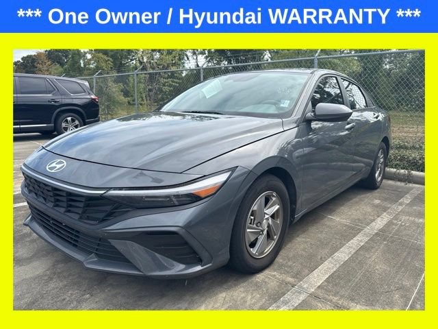 2024 Hyundai Elantra SE