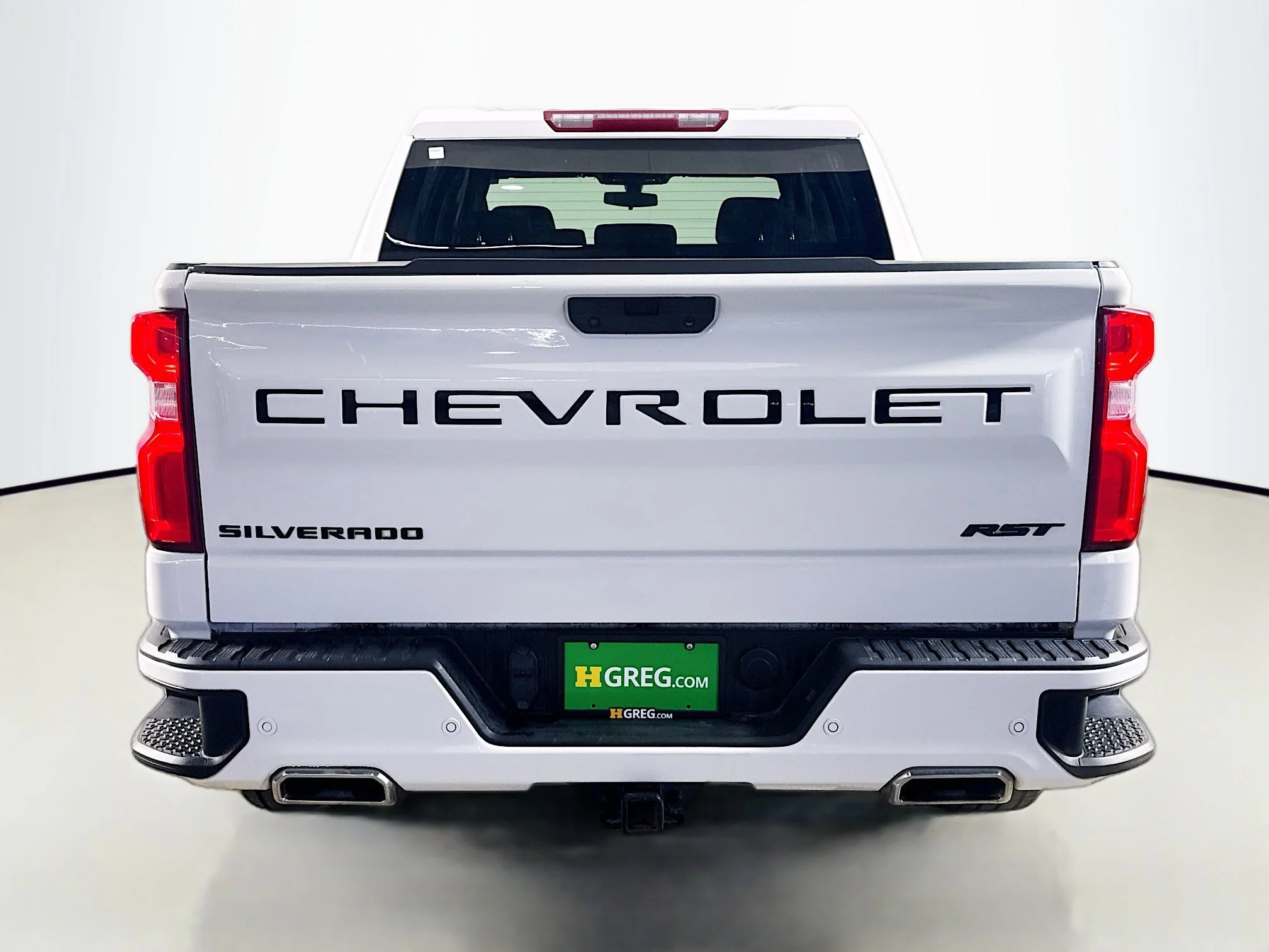 Used 2022 Summit White Chevrolet RST image 6