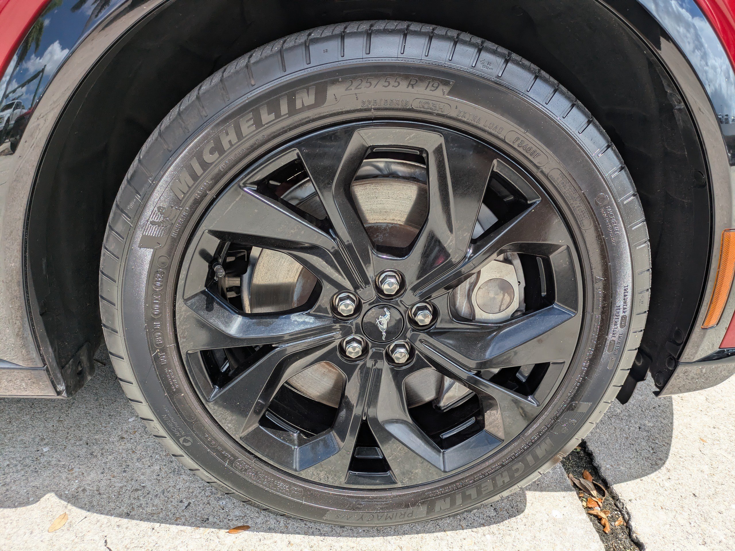 Used 2023 Rapid Red Metallic Tinted Clearcoat Ford Premium image 11