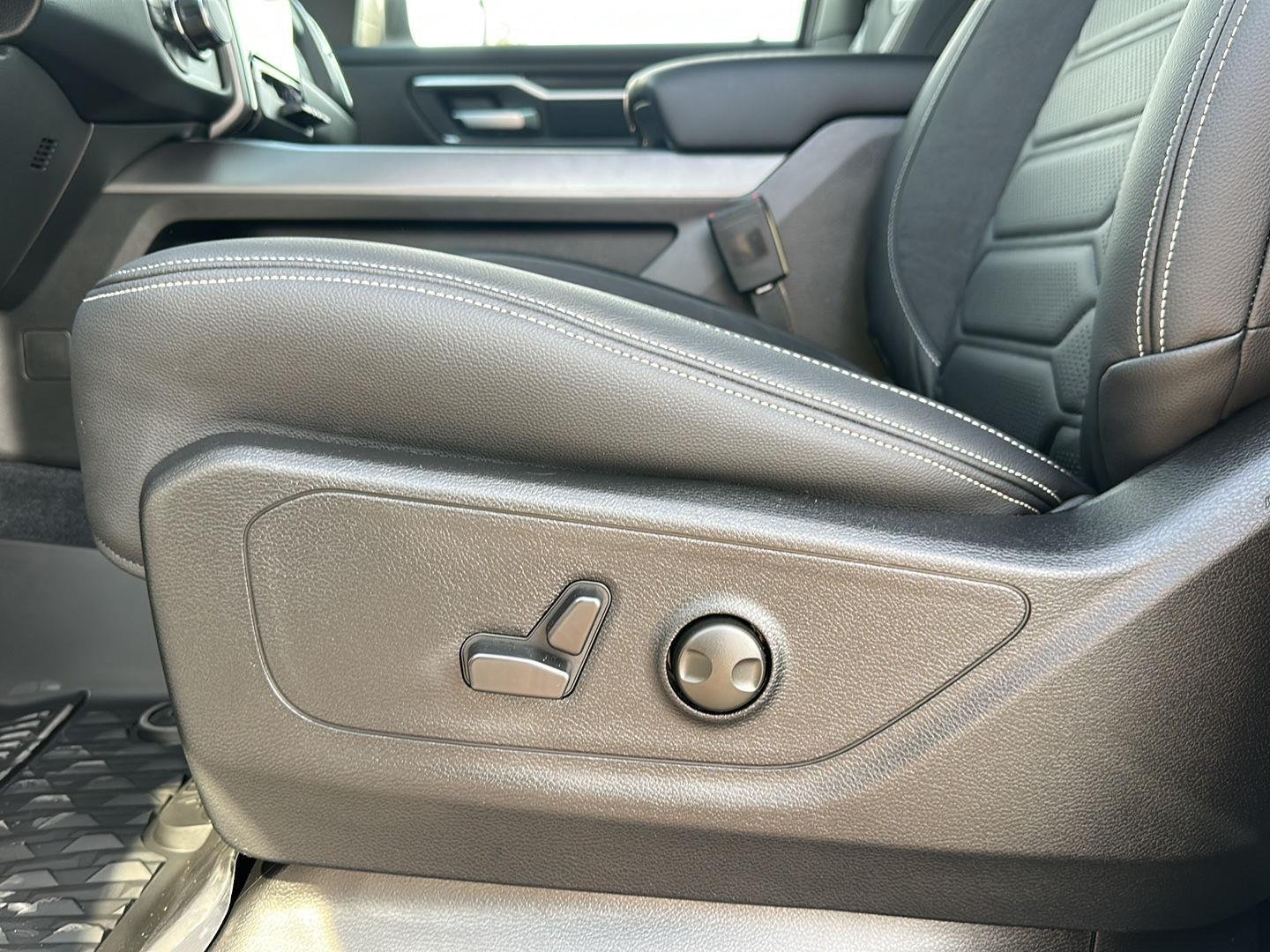 2026 RAM 1500 Big Horn/Lone Star - Photo 14