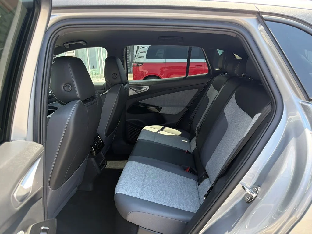 Certified Used 2025 Silver Volkswagen Pro image 14