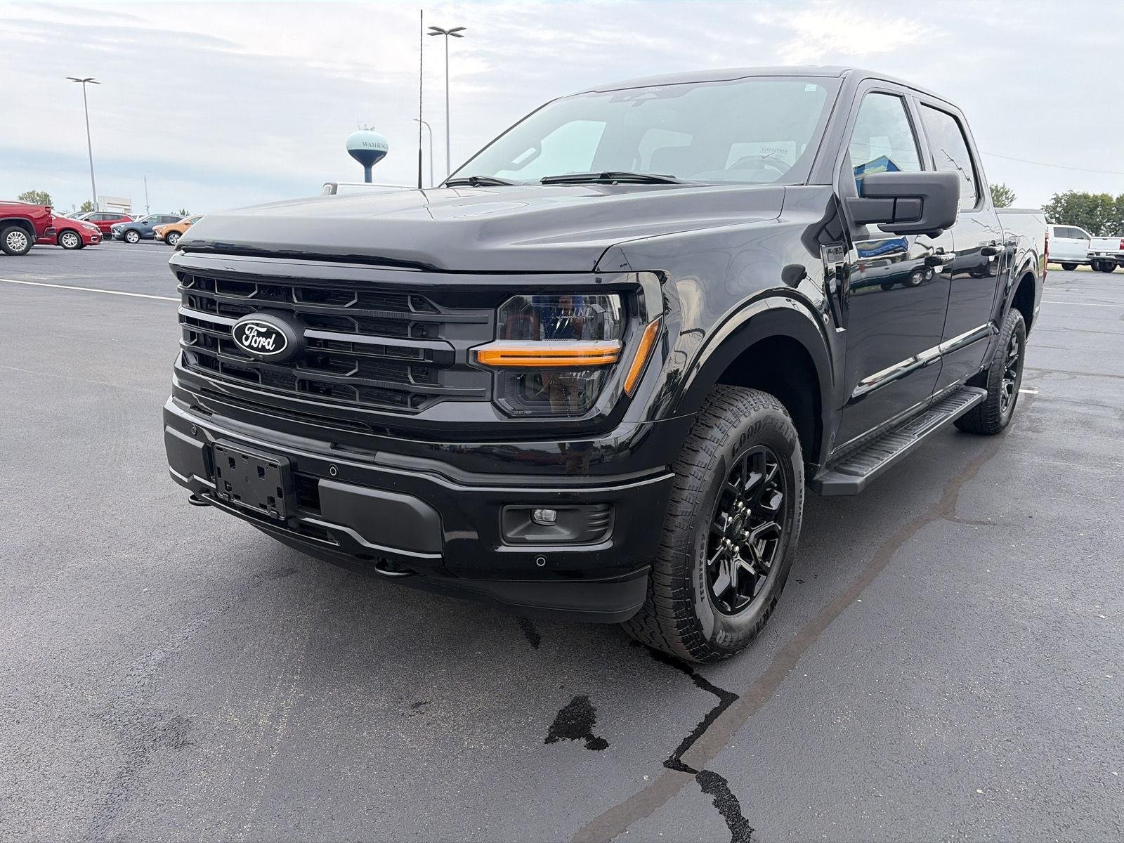 Used 2024 Agate Black Metallic Ford XLT image 8