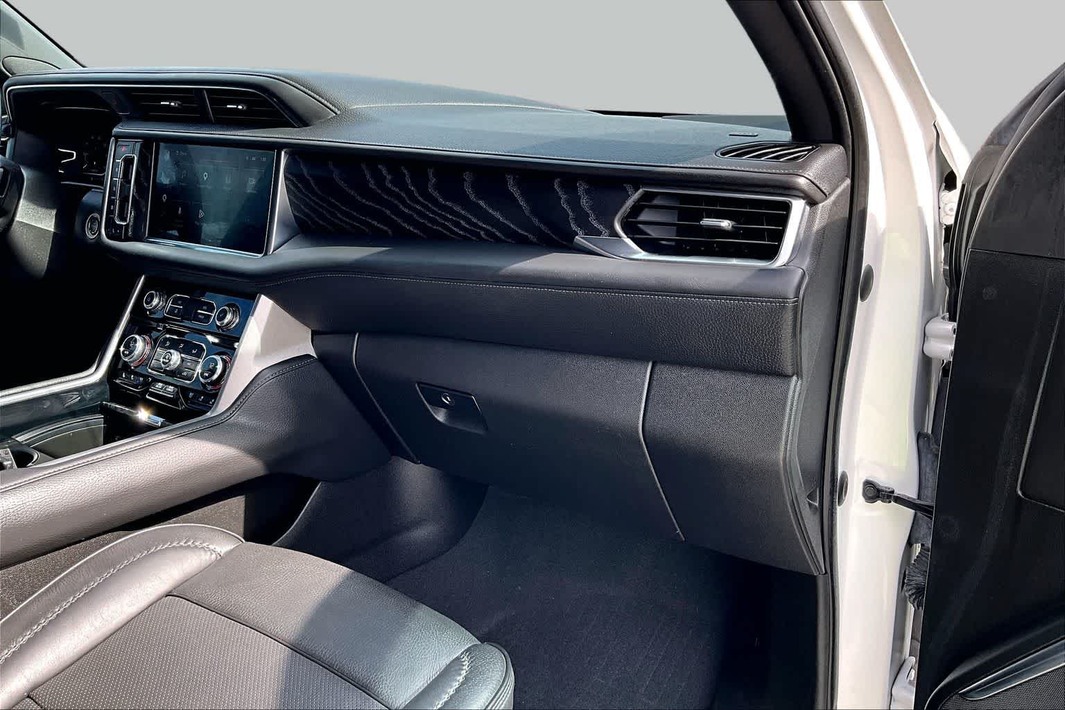 2023 GMC Yukon XL Denali - Photo 19