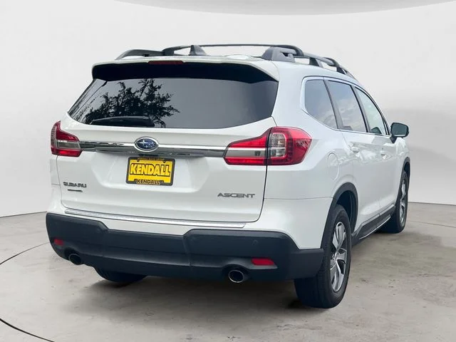 Used 2021 Crystal White Pearl Subaru Premium image 5