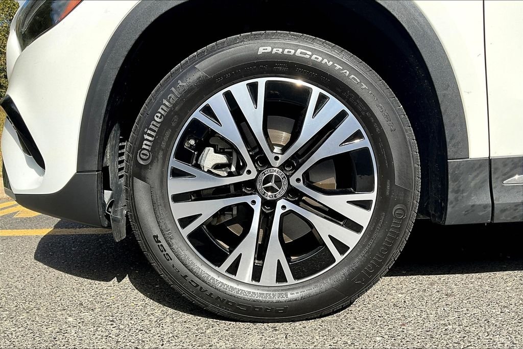Certified Used 2025 White Mercedes-Benz GLA 250 image 8