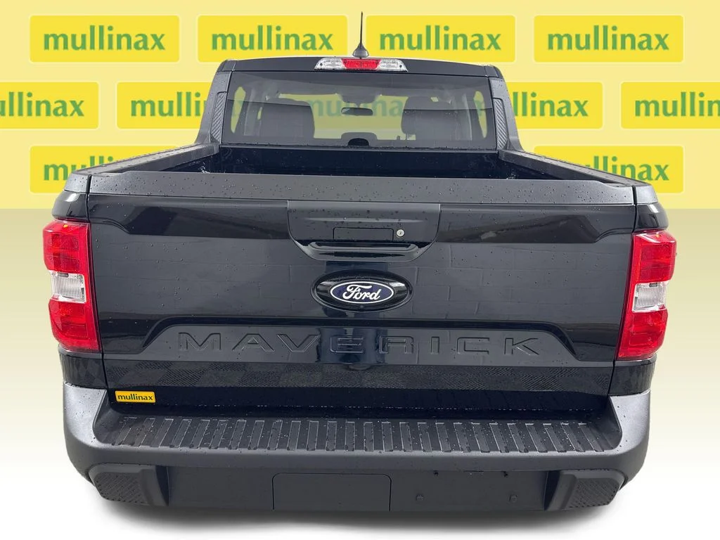 New 2026 Black Ford XL image 17