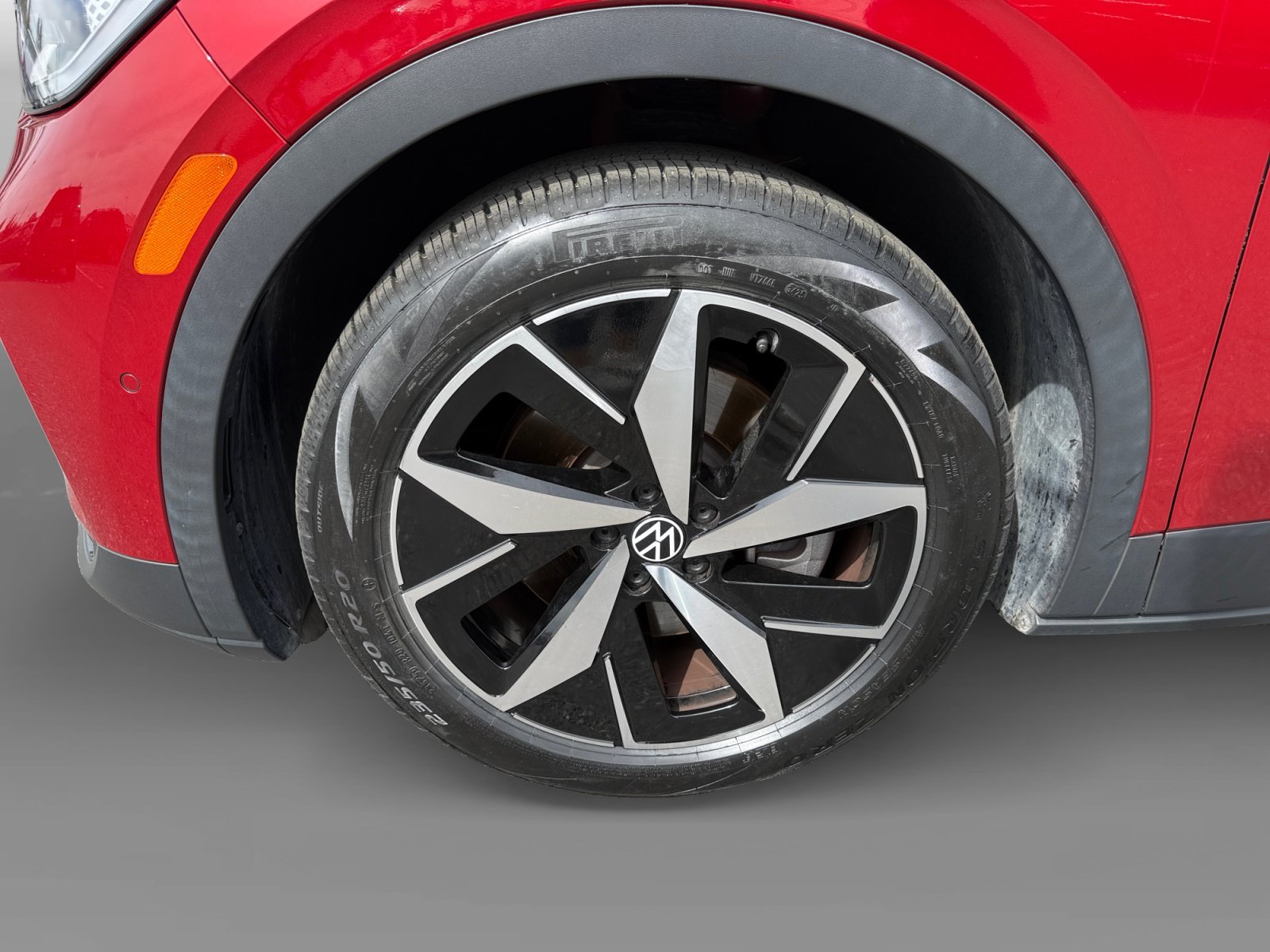 Certified Used 2023 Red Metallic Volkswagen Pro S image 9