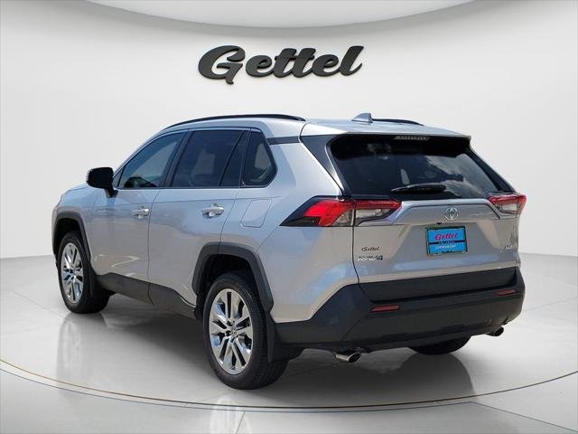 Certified Used 2024 SILVER SKY METALLIC Toyota  image 6