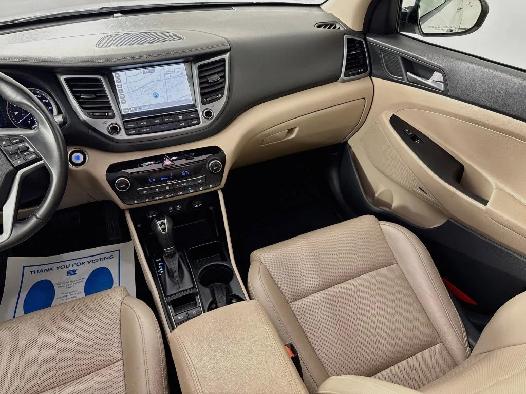 Used 2017 Winter White Hyundai Limited image 31